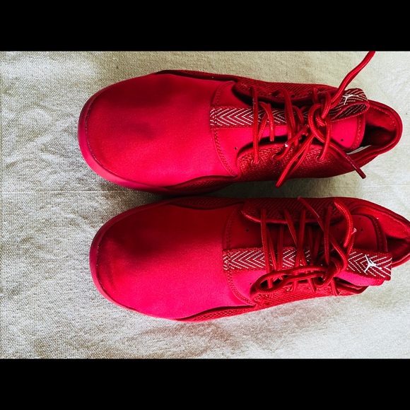 Shoes - Picture 2 of 2